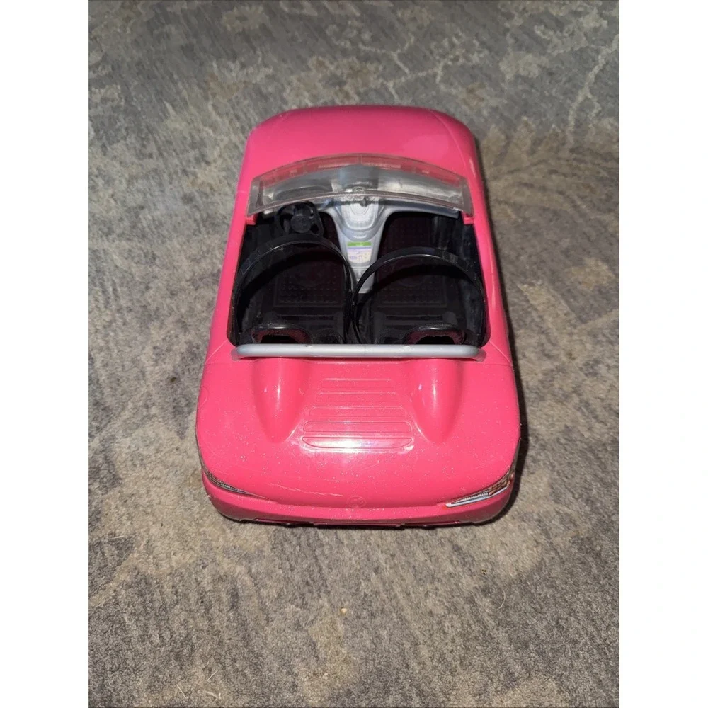 2013 Mattel Barbie Glam Pink Glitter Convertible Car with Seat Belts